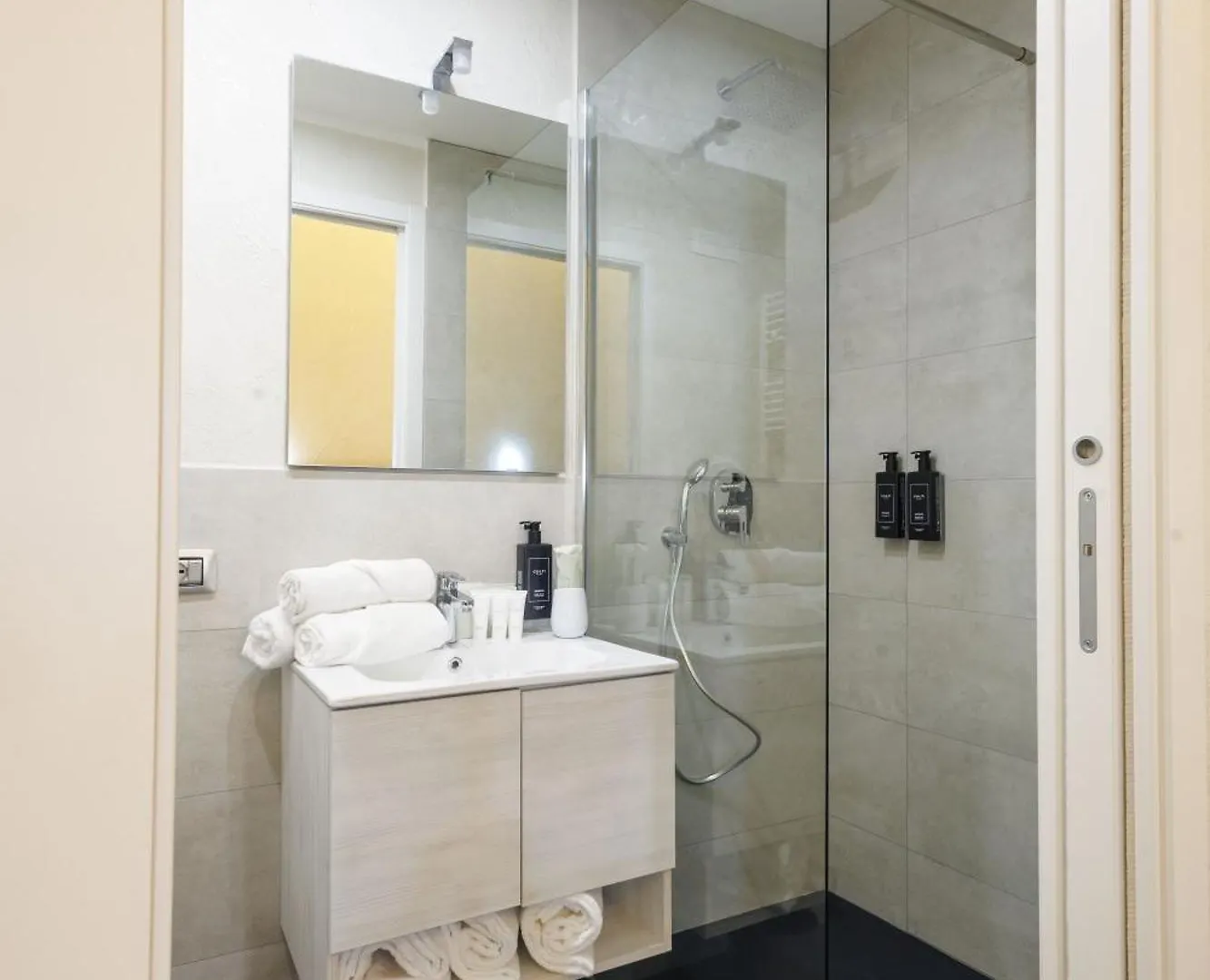 Vatican Jubilee Guest House Rome 0*,  Italy